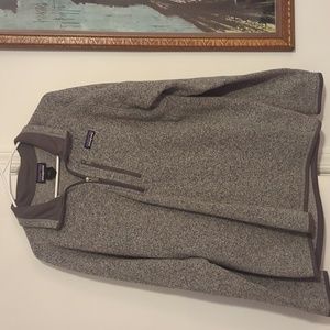 Patagonia Quarter zip Large *Make an Offer*